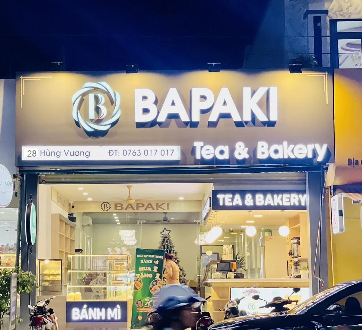 Lắng nghe thật sâu và ở bên bạn thật lâu